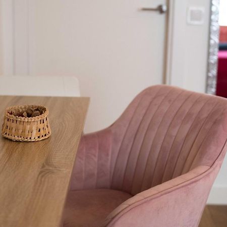 Born Rooms - St Caterina Barcelona Bagian luar foto