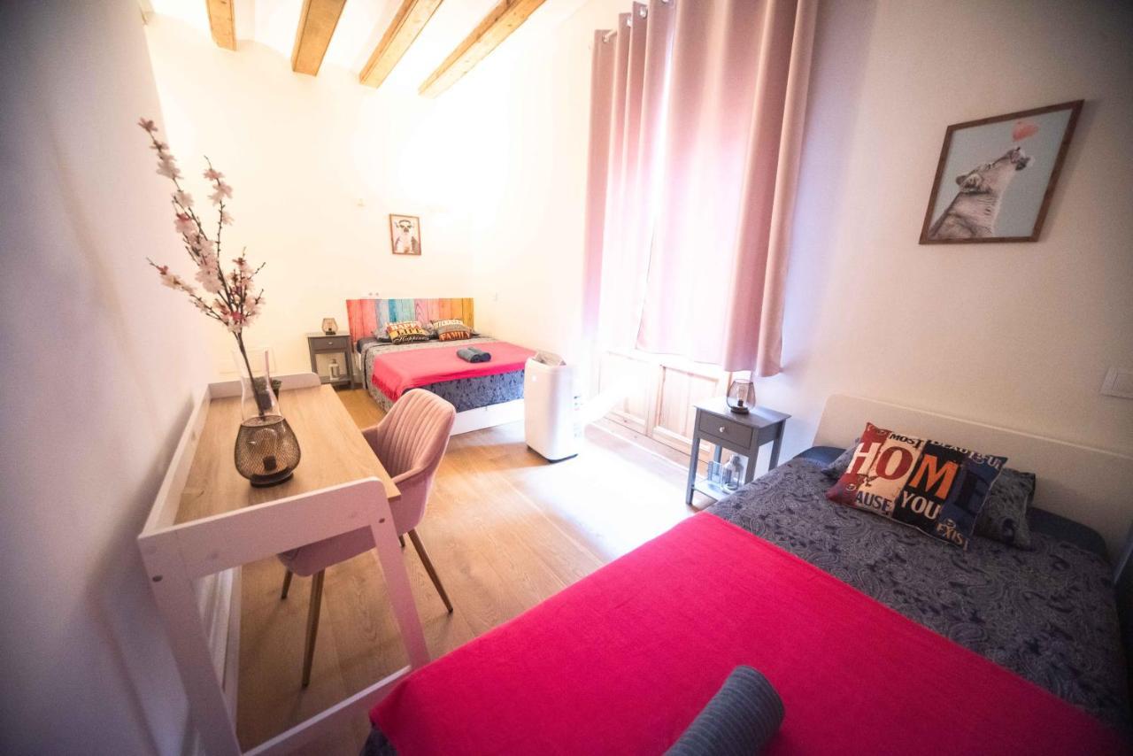 Born Rooms - St Caterina Barcelona Bagian luar foto
