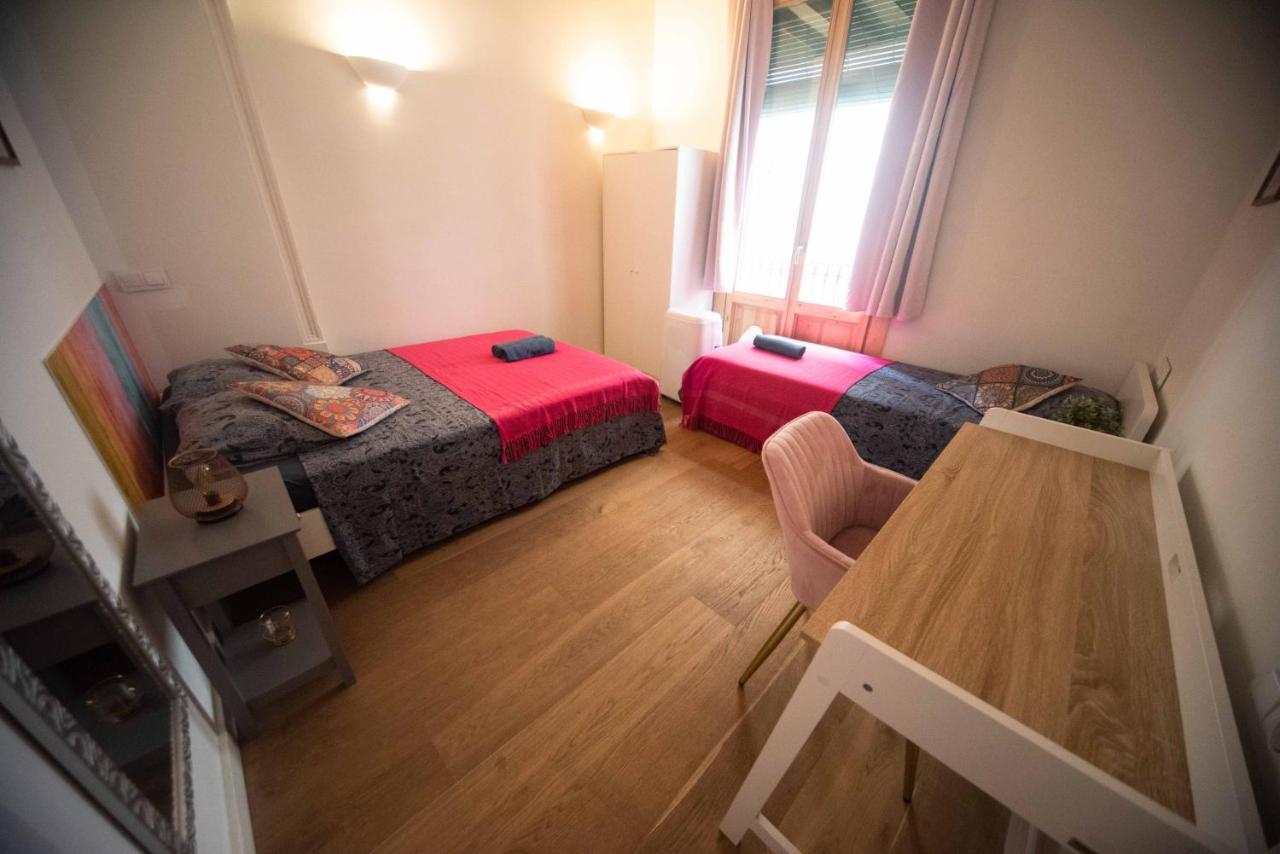 Born Rooms - St Caterina Barcelona Bagian luar foto