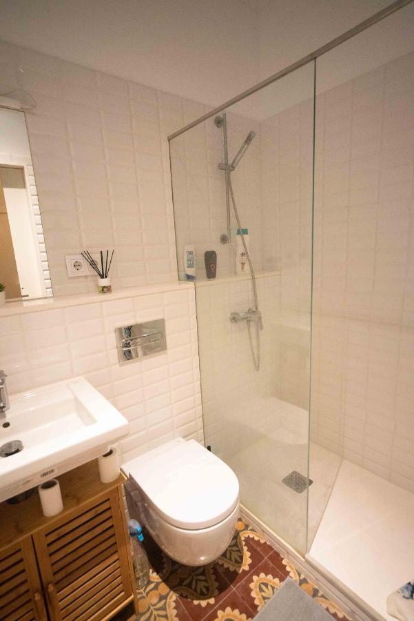Born Rooms - St Caterina Barcelona Bagian luar foto